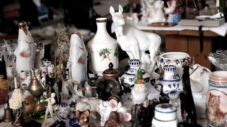 Antique china buyers Lake Norman North Carolina. Updated 2025